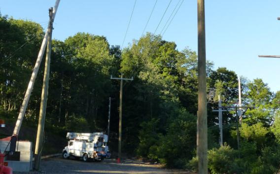 Full Scale Distribution Structure Test Setup