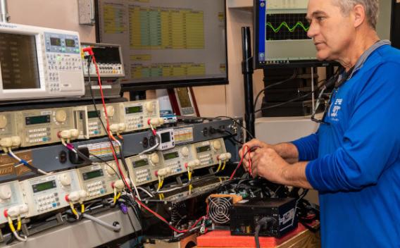 Power Supply (80 PLUS Power Supply (80 PLUS